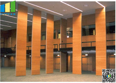 Конференц-зал сползая складывая стены перегородок подвижные для художественной галереи