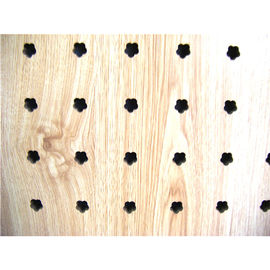 Панель изоляции комнаты студии доски МДФ внутреннего художественного оформления пефорированная древесиной акустическая