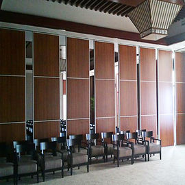 Стена раздела внутренней коммерчески двери мебели звукоизоляционной алюминиевая для конференц-зала