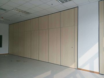 Действующие деревянные звукоизоляционные складывая стены раздела Малайзия для конференц-зала