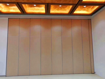 Двери складчатости доски меламина декоративные акустические/шум отменяя рассекатели комнаты