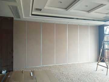 Звукоизоляционная материальная деревянная складная стена раздела/алюминиевая рамка сползая рассекатели комнаты