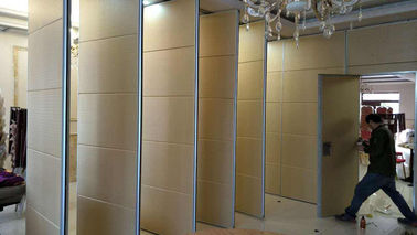 Декоративные звукоизоляционные разделы стены класса с поверхностью меламина раздвижной двери