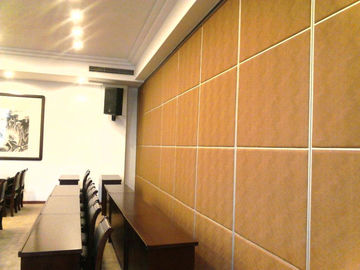 Алюминиевый след сползая стену раздела конференц-зала ролика передвижную с поверхностью кожи гибкой системы
