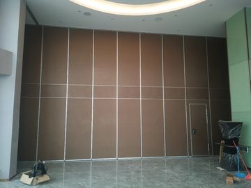 Раздвижные двери стены раздела внутреннего деревянного дизайна акустические для аудитории/банкета Халл