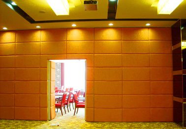 Стены раздела слоистой законченной алюминиевой рамки складывая для ресторана
