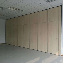 Стены раздела передвижной древесины украшения офиса складывая для Мулти функции Халл