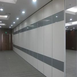Коммерчески звукоизоляционные передвижные складывая стены раздела для офиса/конференц-зала
