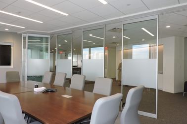 Передвижные рассекатели комнаты матированного стекла стен раздела гибкие для офиса