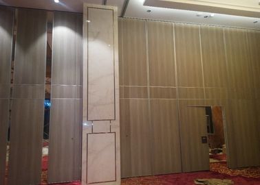 движимость нержавеющей стали Хпл конвенции класса 65мм деревянная складывая действующую стену раздела для Индии