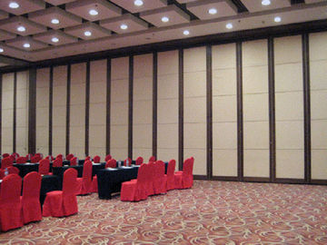 Современные стены раздела мягкой крышки ткани офисной мебели передвижные для конференц-зала