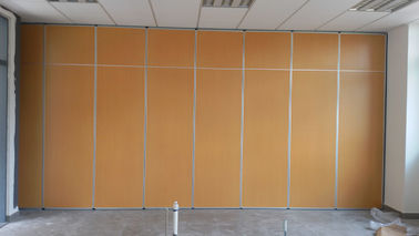 Стена раздела бального зала Демоунтабле передвижная акустическая 85 Мм толщины