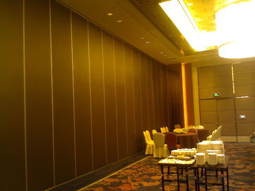 Стены раздела алюминиевого ресторана рамки передвижные, рассекатели комнаты Мулти цвета звукоизоляционные сползая