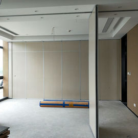 Разделы съемной стены действующие сползая встречающ акустические рассекатели комнаты для конференц-зала