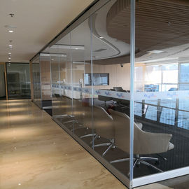 Фрамелесс стеклянная офисная мебель разделяет действующие стены для конференц-зала